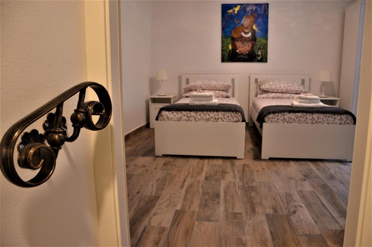 Istrabella Apartment Koper Buitenkant foto