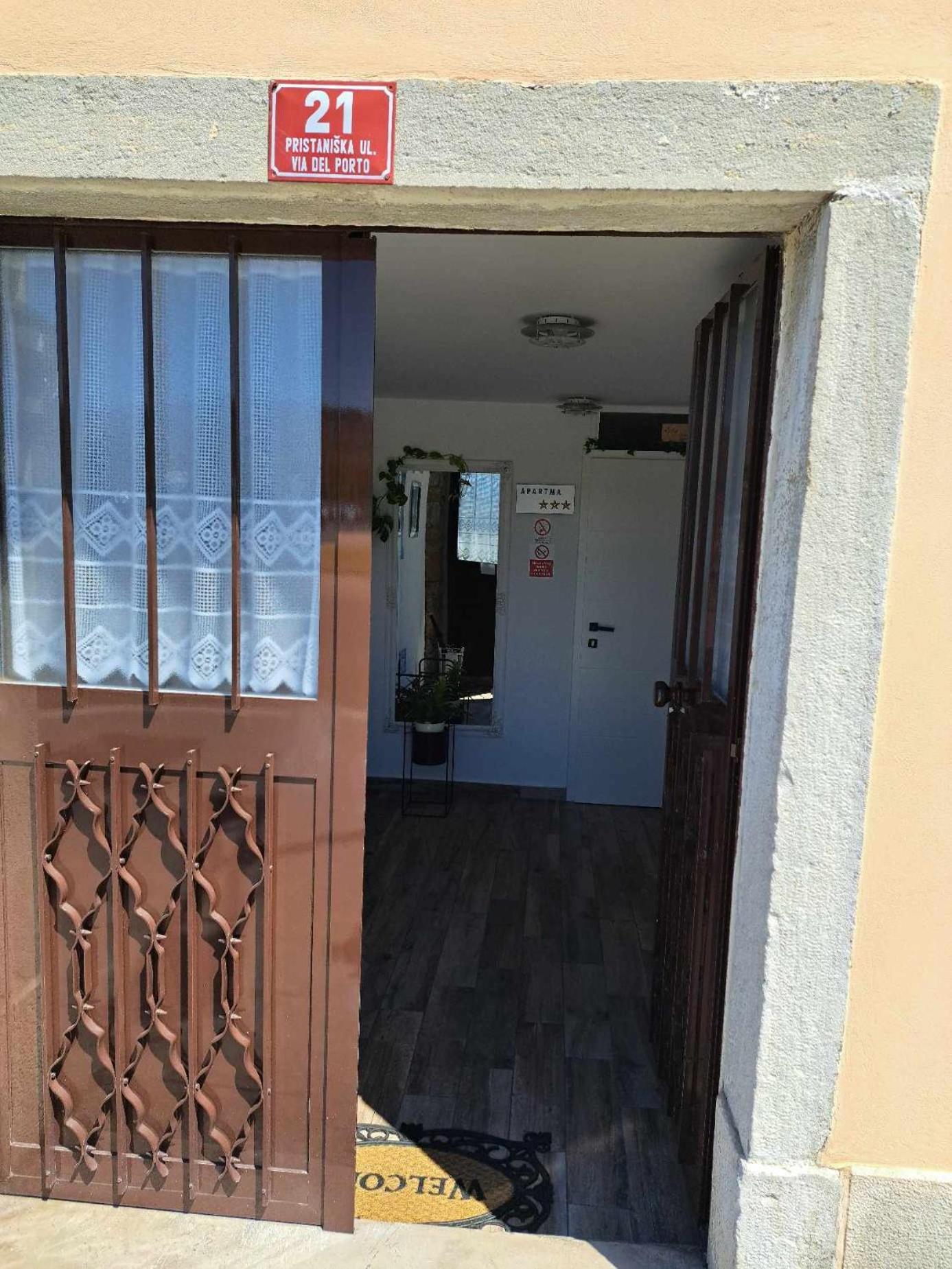 Istrabella Apartment Koper Buitenkant foto