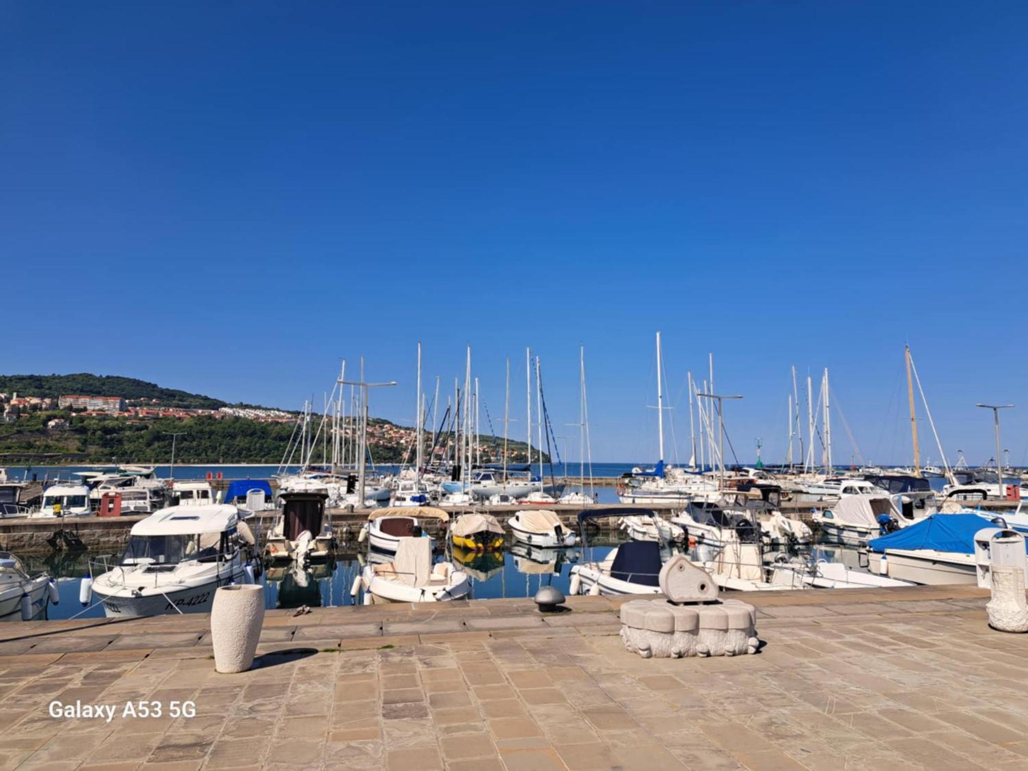 Istrabella Apartment Koper Buitenkant foto