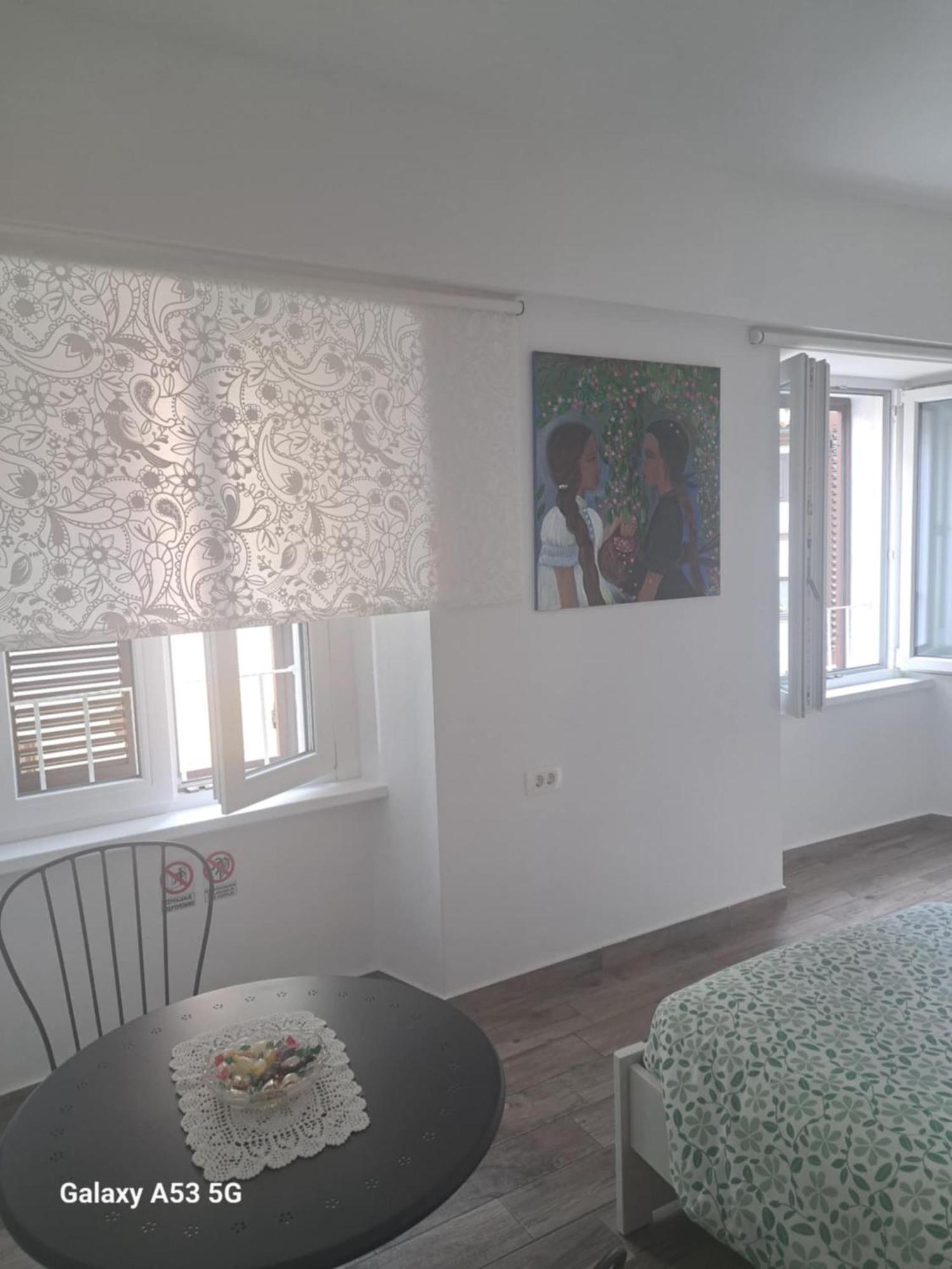 Istrabella Apartment Koper Buitenkant foto